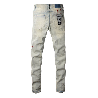 Jean Slim Fit avec détails délavés 3017