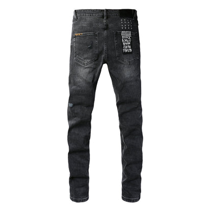 Jean noir vieilli avec détails de patchs carrés audacieux 3021 