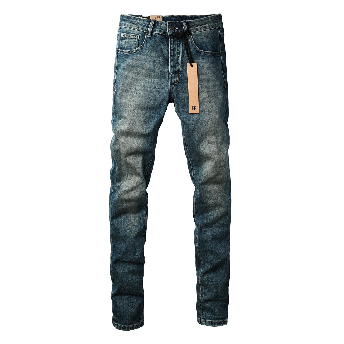 Jean streetwear vintage bleu délavé pour homme, look épuré et patch graphique sur la poche arrière 3033 